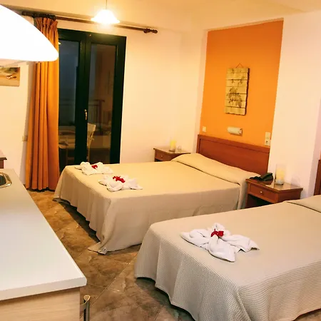 Апарт-отель Ippoliti Village 3*