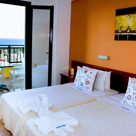 Ippoliti Village 3*